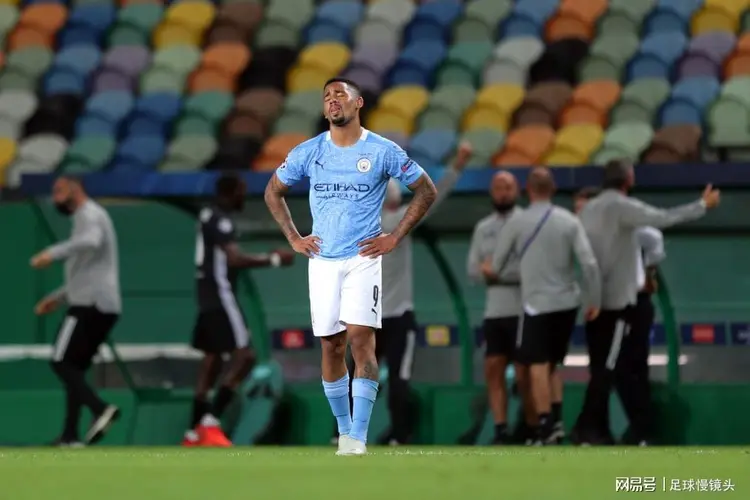 清晨摩纳哥备战英超,遗憾出局细节曝光,更衣室稳定,心理建设被强调的简单介绍 清晨摩纳哥备战英超,遗憾出局细节曝光,更衣室稳定,心理建设被强调的简单介绍