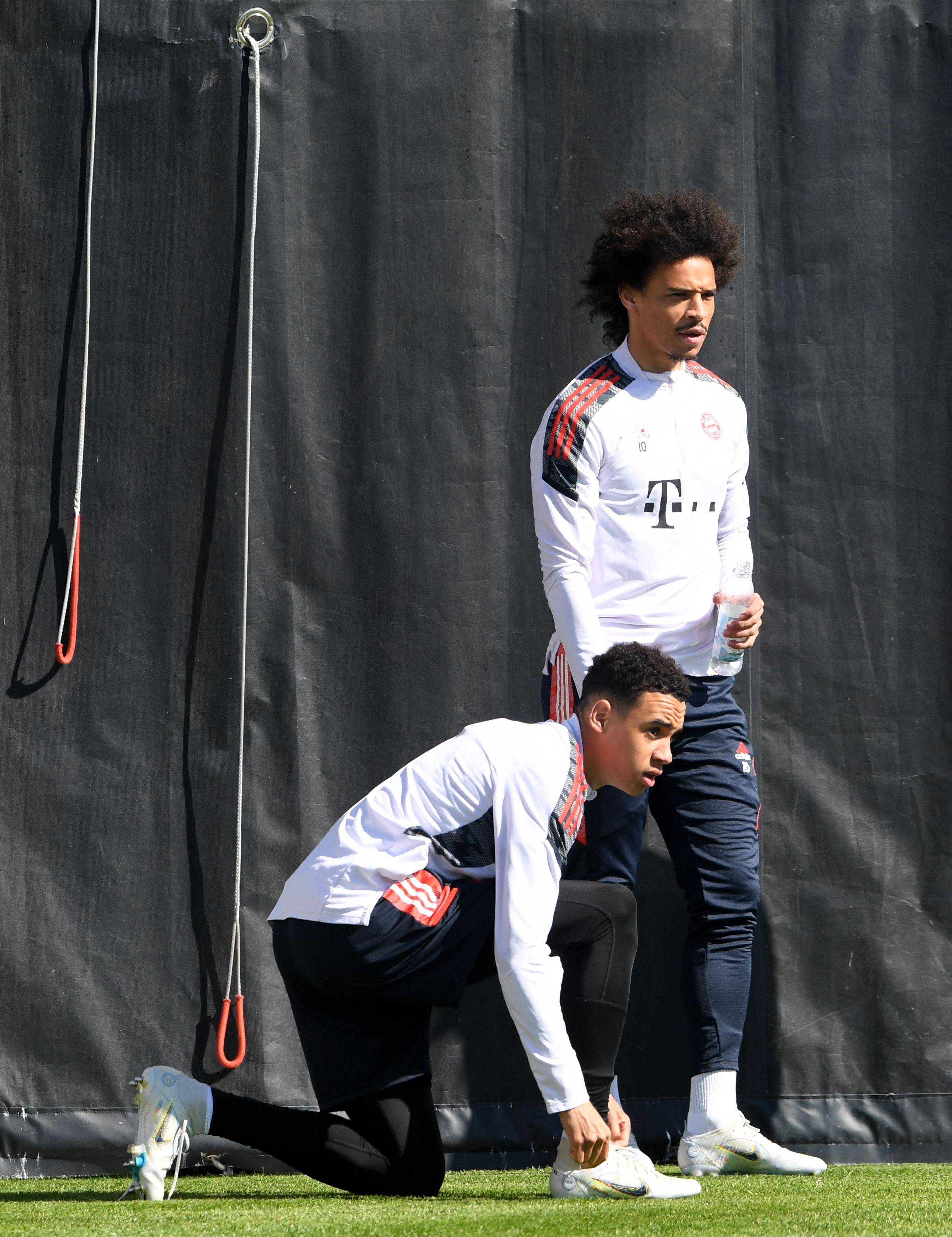 火箭比赛裁判争议细节 火箭比赛裁判争议细节